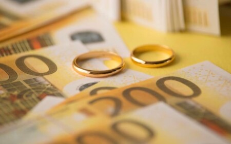 Assegno divorzile: addio al “tenore di vita”