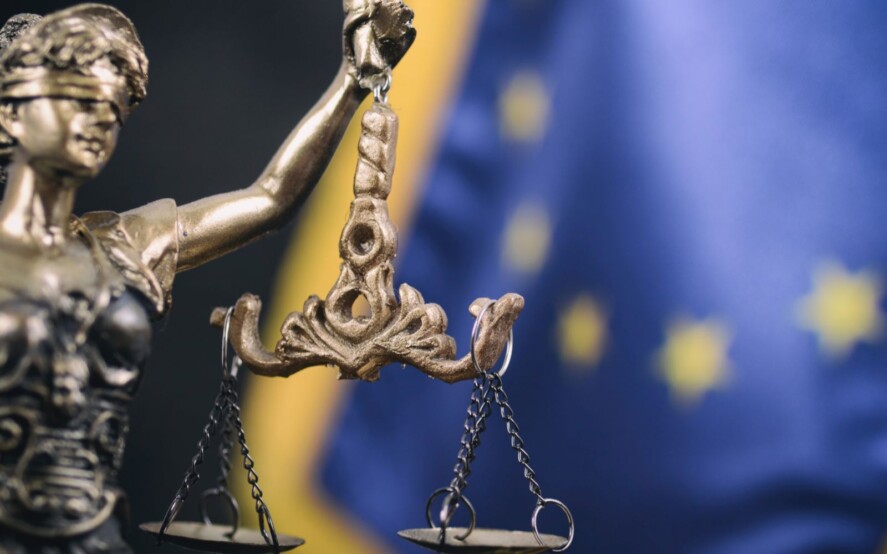 Cassazione civile sez. unite, 2 ottobre 2019, n. 24608