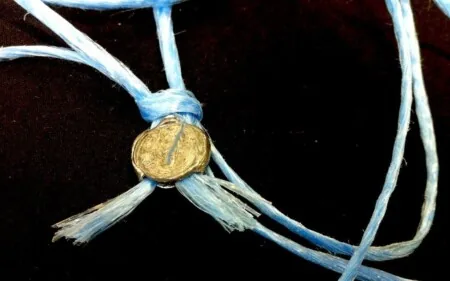 Reato di violazione di sigilli nel caso di apposizione per evitare l’uso illegittimo della cosa.